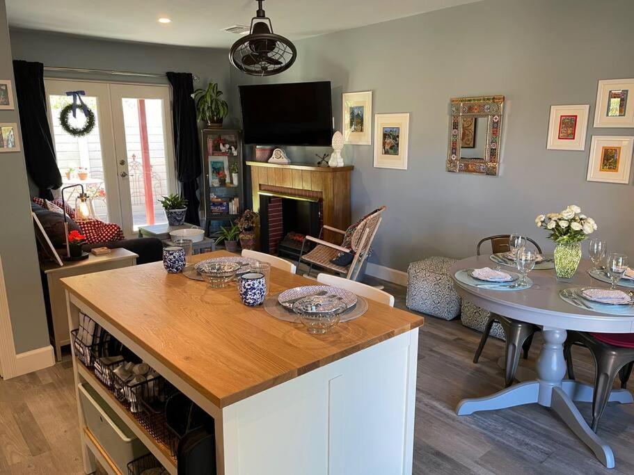 Encanto Cactus Flower Casita Phoenix Ngoại thất bức ảnh