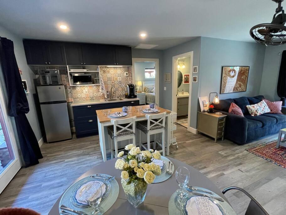 Encanto Cactus Flower Casita Phoenix Ngoại thất bức ảnh